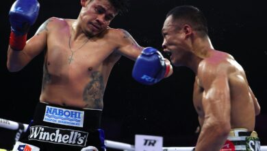 Emanuel Navarrete vs Charly Suarez action9 1