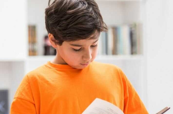 Children's stories are one of the most beautiful wonderful 1 تعبير قصير عن المطالعة optimized